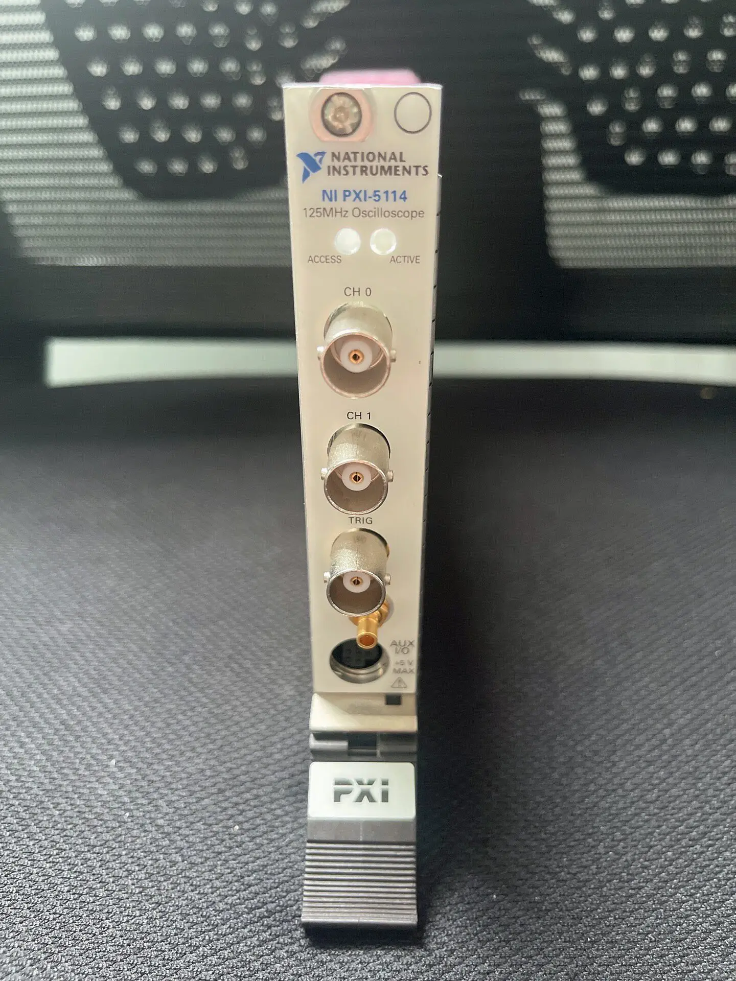 American NI PXI-5114 Oscilloscope Module, 125MHz Bandwidth, Dual-pass
