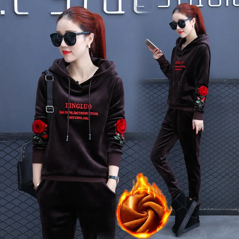 New Women\'s Two-piece Set with Plush Thickened Letters Rose Embroidery Gold Velvet Casual Sports Suit