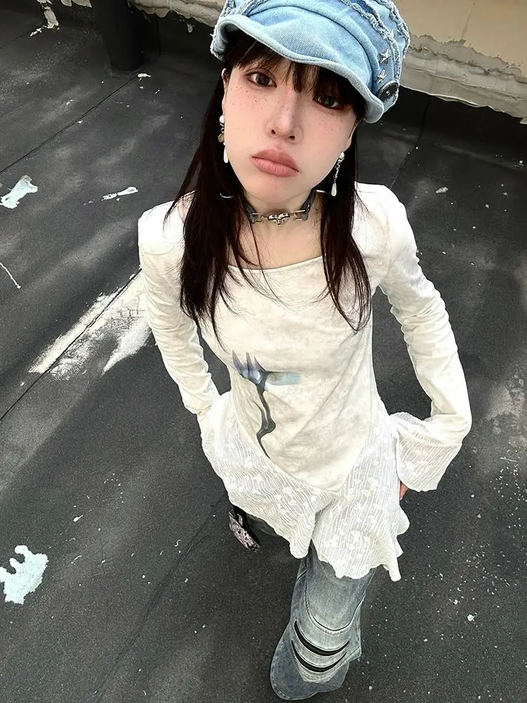 Genayooa Y2k Print T Shirt Women Chic White Irregual Graphic Tops 2000s Japanese Fairycore Vintage Tshirts Retro Grunge Tops Tee