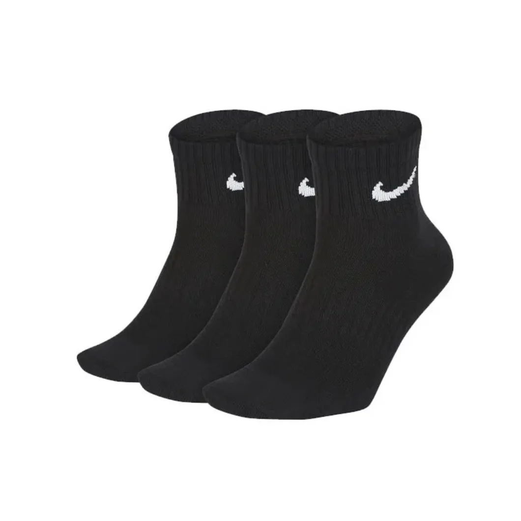 NIKE Unisex Leichte und schnell trocknende Trainingssocken 3 Paar Herbststützsocken Bequem und weich