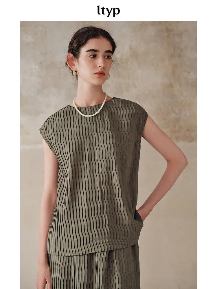 

Travel Leisure Women's Casual Loose Short Sleeve Shirt Wave Crease Top round Neck Polyester Fiber Spring Season Striped Pattern