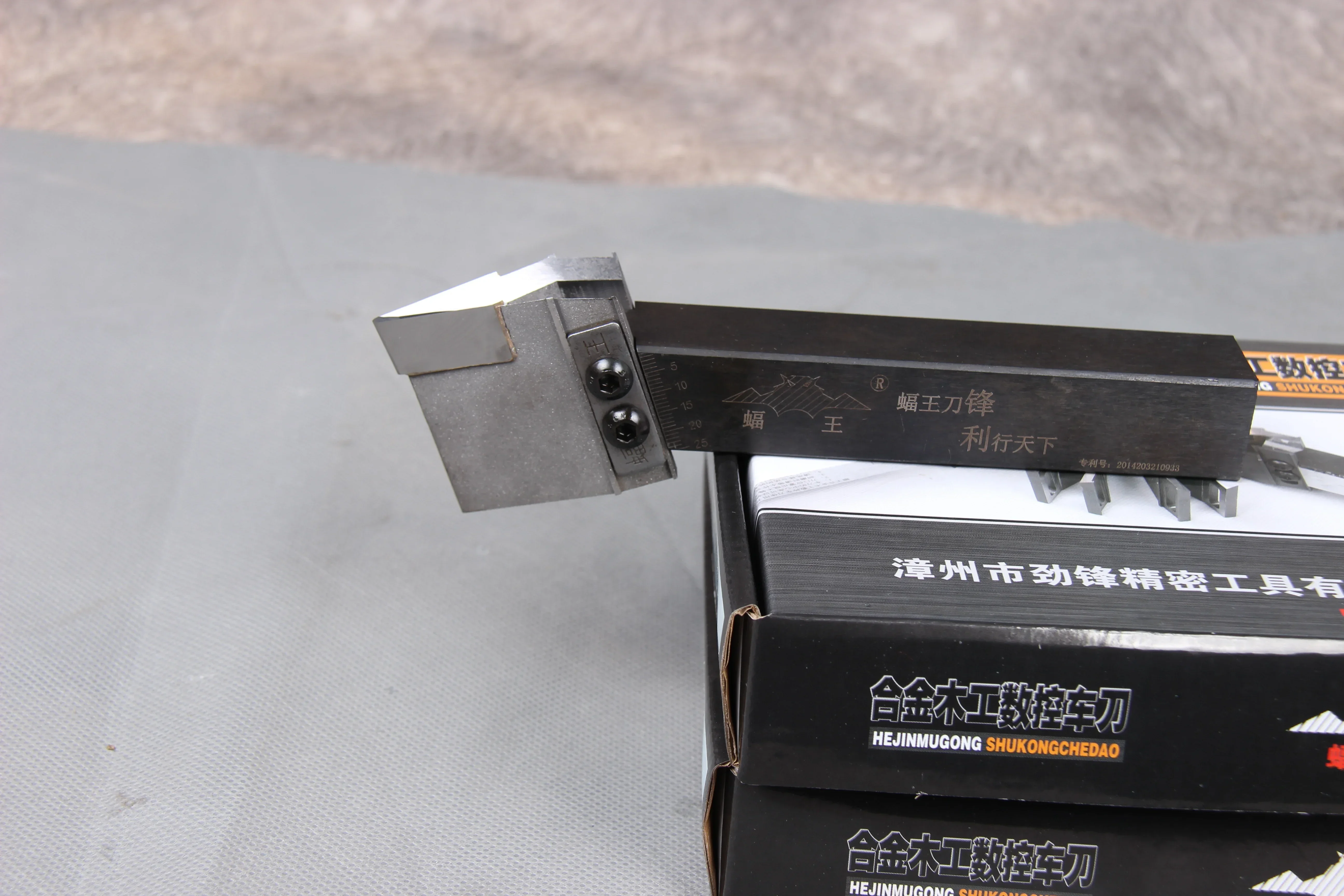 

NEW Carbide turning tool for CNC wood lathes for sale