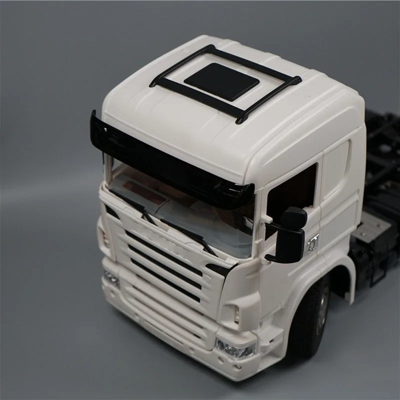 Visera de plástico a escala 1:14 con luces para camión Tamiya RC SCANIA R730 R620 R470 56323