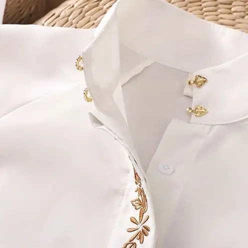 New Chinese Style Embroidered Shirt with Horse Face Skirt for Autumn High-end Stand Up Collar Shirt White Hanfu Chiffon Top