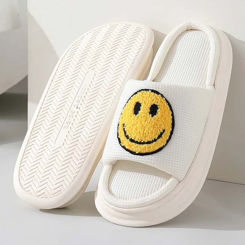 Smiley Gesicht Hausschuhe Frauen Sommer niedlich Folien Paare Familie zu Hause Schuhe PVC dicke Sohle Innen schuhe 44-45 Größe