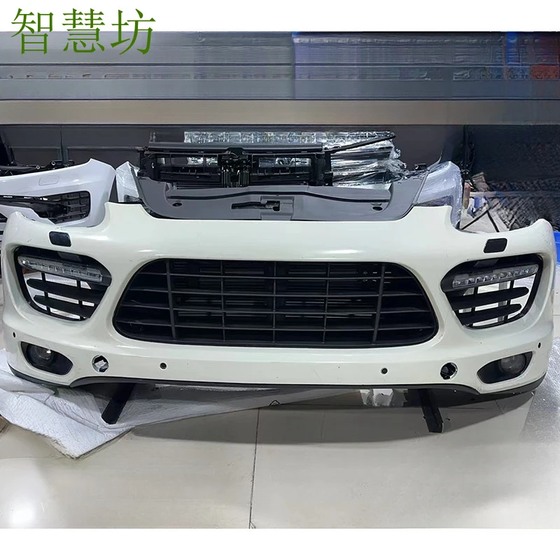 Suitable for Porsche Cayenne, Cayman front bumper, 911, Panamera, 718, Macan front lip and front face assembly from disassembled