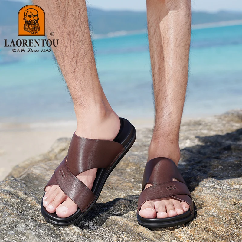 LAORENTOU genuine leather slippers for men\'s summer sandals with soft soles and non slip cowhide for casual wear. Black/brown