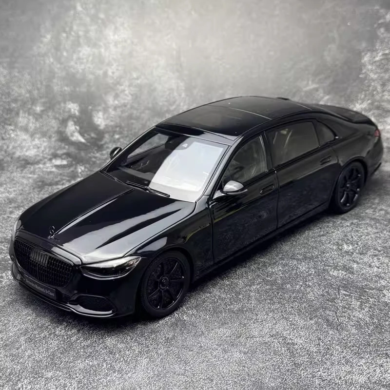 Fast echtes Druckgussmodell 1/18 S-Klasse S680 Night Series 2023 Automodell Metall senden Freunde
