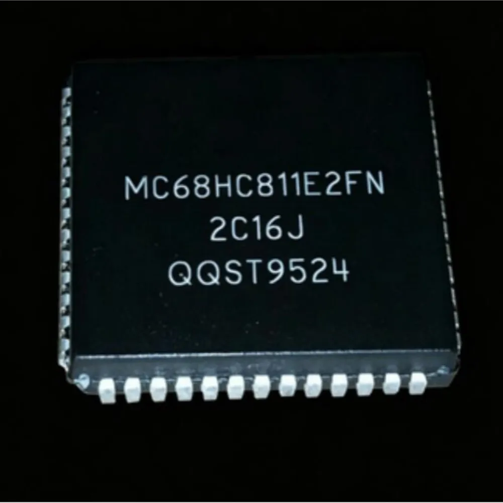 MC68HC811E2FN    MC68HC811    PLCC52    (Product quantity: 5 pieces)