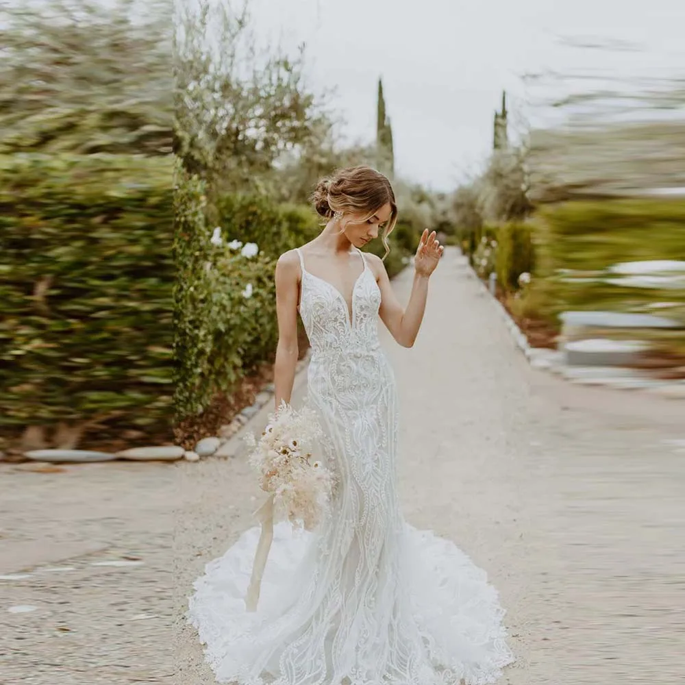 

Сексуальное свадебное платье со шлейфом по индивидуальному заказу, кружевное длинное платье невесты на бретельках, романтическое свадебное платье с открытой спиной, свадебное платье русалки