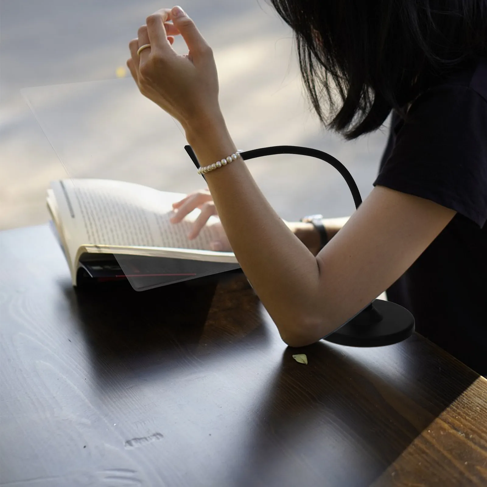 Tabletop Reading Magnifier High Definition Lens Hands Free Stand for Books and Phone Screens