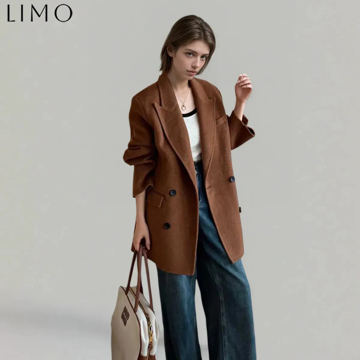 

LIMO Women's Short Coat Wool Cotton Blend Designer Style Autumn Winter Commuting Trendy Outerwear Easy to Wear for Going Out