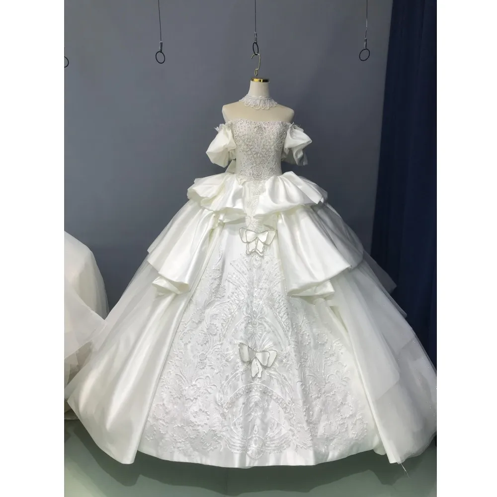 Kisswhite Xlove Collection maßgeschneiderte Satin-Prinzessin-Brautkleider, beliebtes Design, funkelndes Brautkleid für die Braut