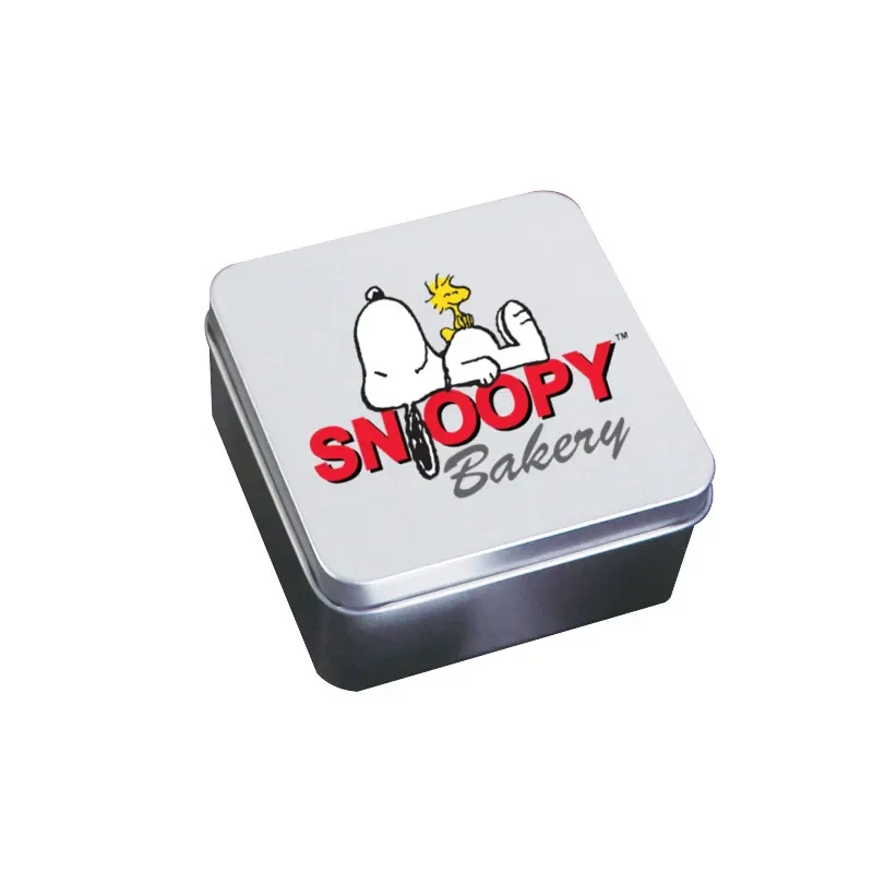 Cartoon Snoopy Pill Box Exquisite Compact Jewelry Hairpin Headgear Candy Salt Storage Iron Anime Student Travel Birthday Gift