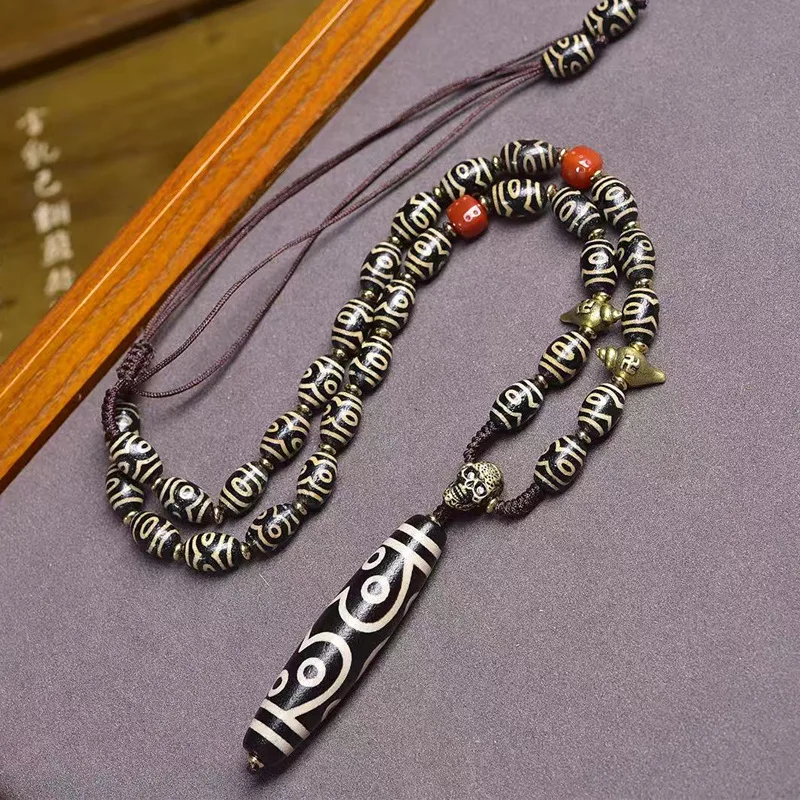 

Natural Agate Necklace Three- Red Accessories Eleven-Eyed Dzi Bead Pendant