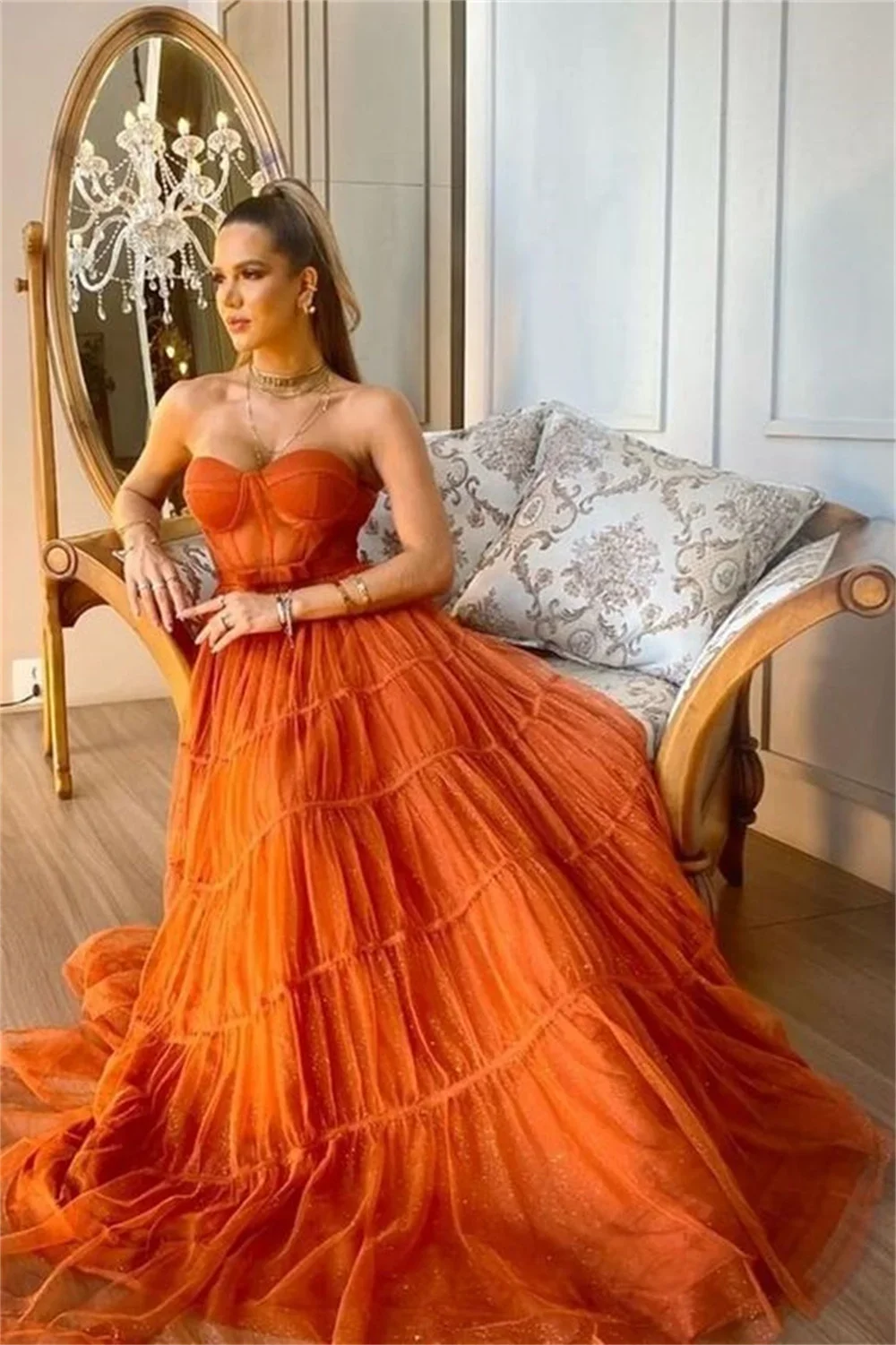 Sansa Glitter Orange Strapless A-line Prom Dresses Sexy فساتين الحفلات Multilayer Vestidos De Noche Strapless فساتين السهرة