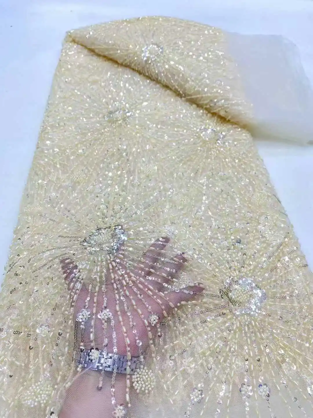 

New 2025 Hot Sale New Tulle Lace Fabric With Beads Sequins African Nigerian French for High End Wedding Party Bride Sewing Dress