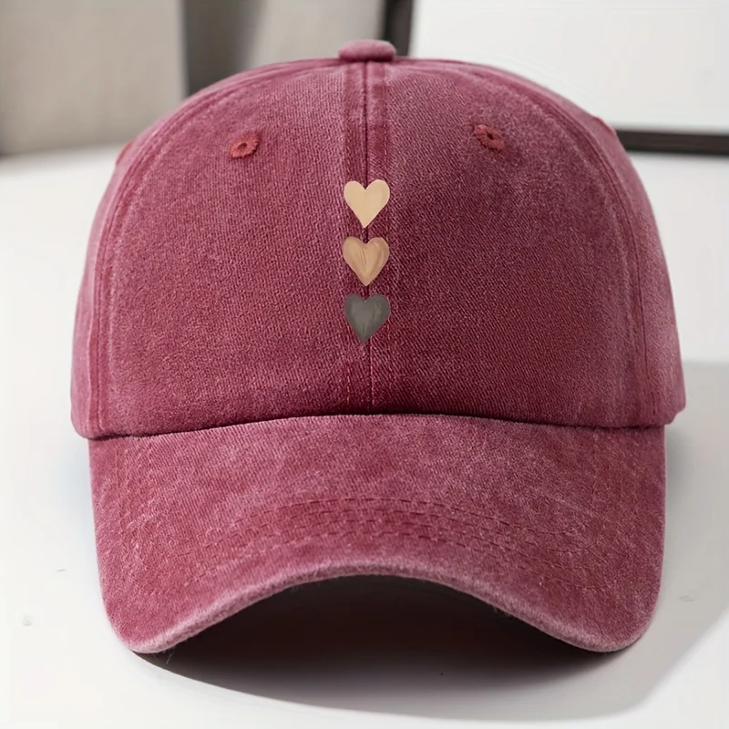 Comfortable style women's casual baseball cap with adjustable heart-shaped print design outdoor activities and sun protection