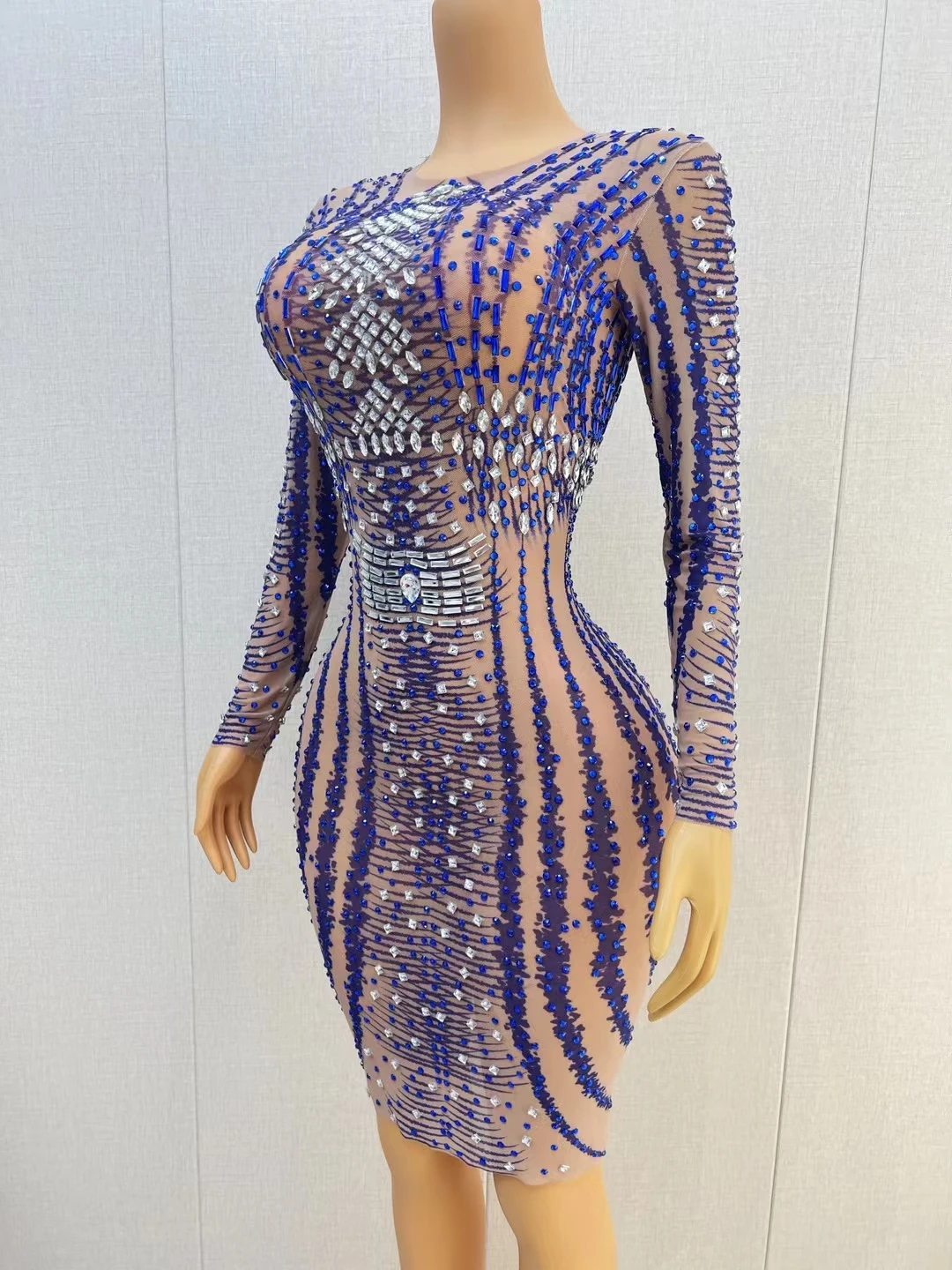 สีฟ้าสีขาว Sparkly Rhinestone Sheer ตาข่ายชุดมินิเซ็กซี่ผู้หญิงแขนยาว Couture วันเกิดฉลอง Party Prom ชุด Huanlan