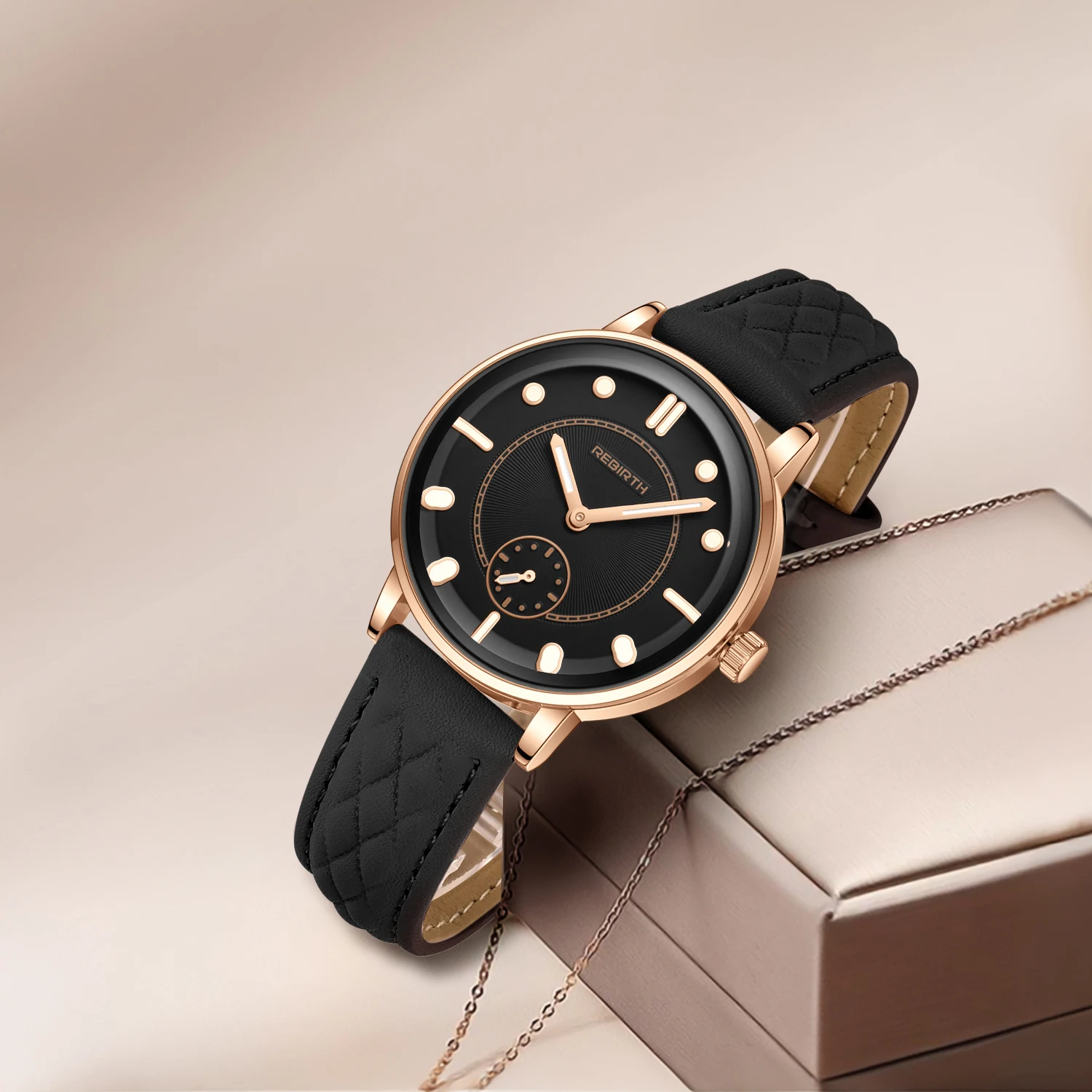Highly stylish and unique two-hand half-sporty college-style retro artistic quartz movement wristwatch