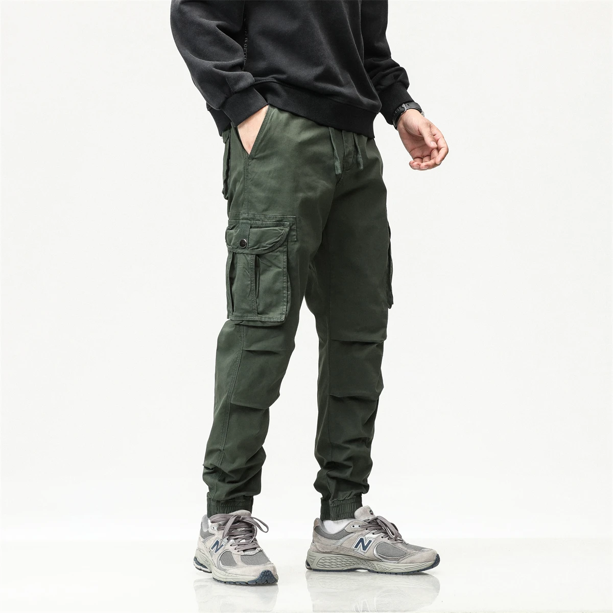 

Thermal Fleece Lined Joggers Pants For Men Warm Cotton Cargo Trousers Slim Fit Casual Streetwear with Multiple Pockets