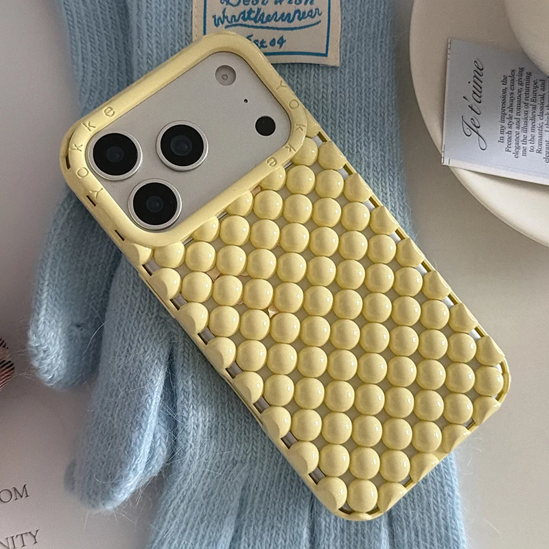 Matte Silberne Hohle Perlen Handyhülle für iPhone 13 14 15 16 17 18 Pro Max 17 Air Sommer Wärmeableitende Rückseite – Detail 6