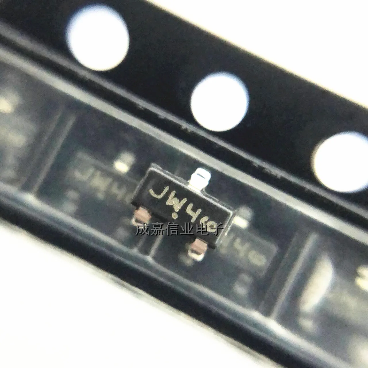 10 Stks/partij Nud3105lt1 G Sot-23-3 Markering; Jw4 Gate Drivers 8V Lnductive Load Pmic-Power Management Ics