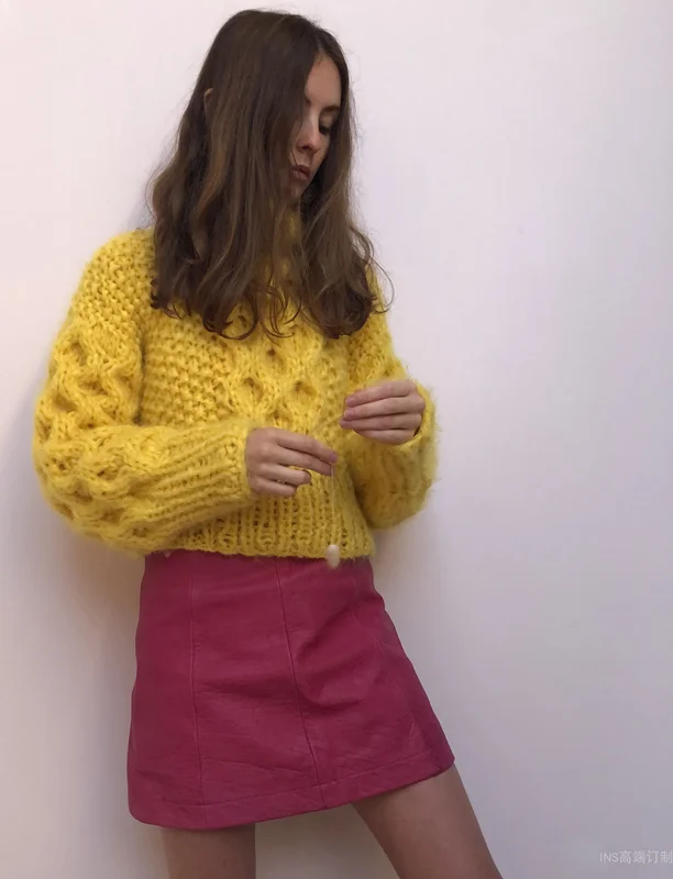 2024 New Spring Wear Women\'s Mohair Handwoven Small Short Thick Thread Sweater Honeycomb Pattern High Neck Long Sleeve Knitted S