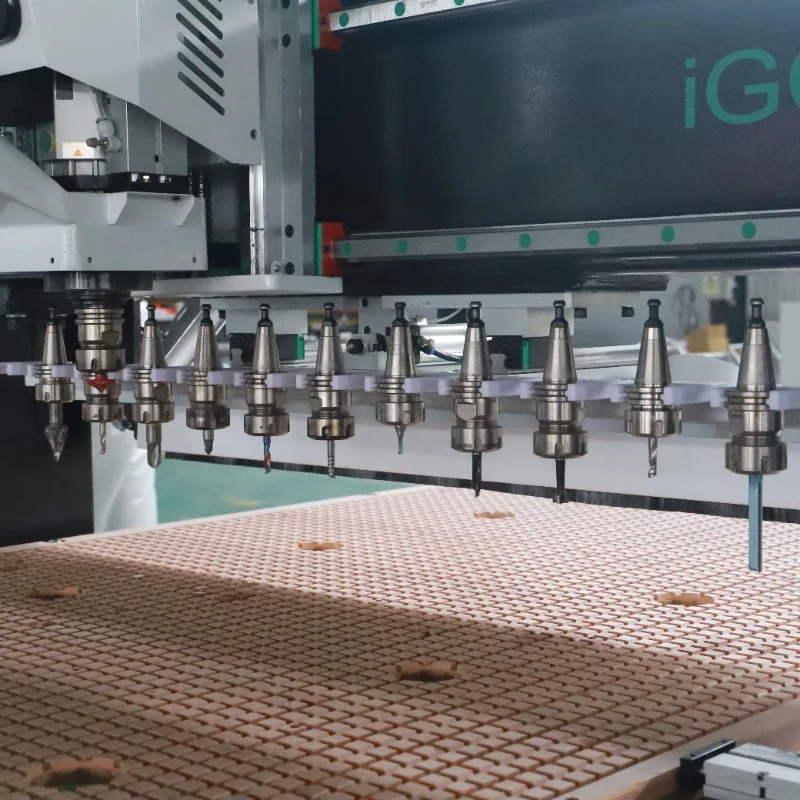 Automatic Tool Change Atc Cutting Engraving 1325 Wood CNC Router