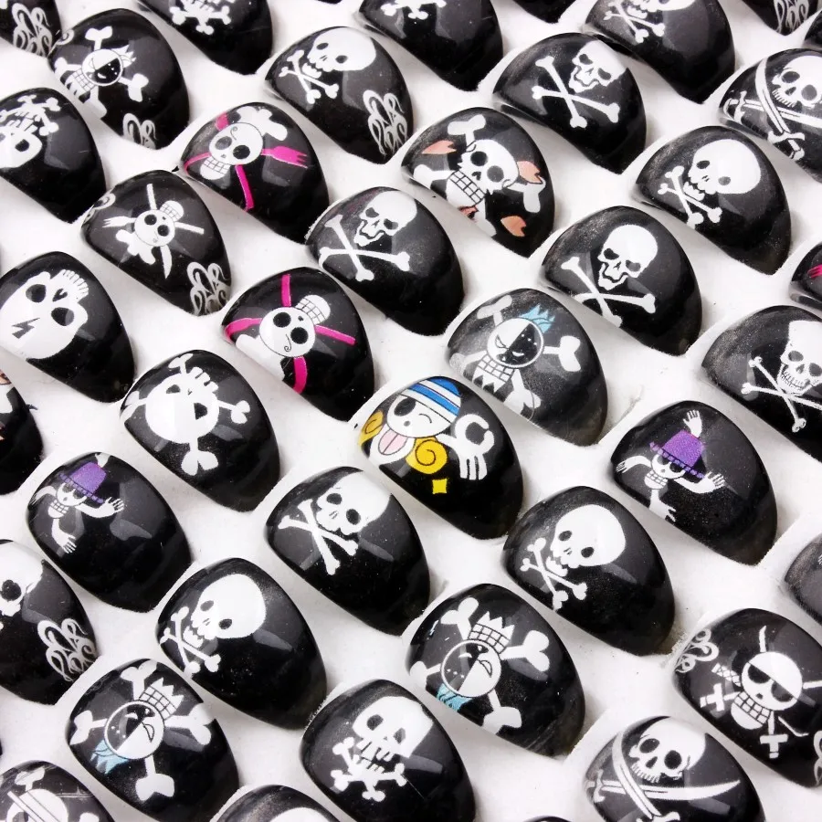 Wholesale Lots 20pcs Men\'s Skull Skeleton Black Resin Lucite Children/Kids Rings