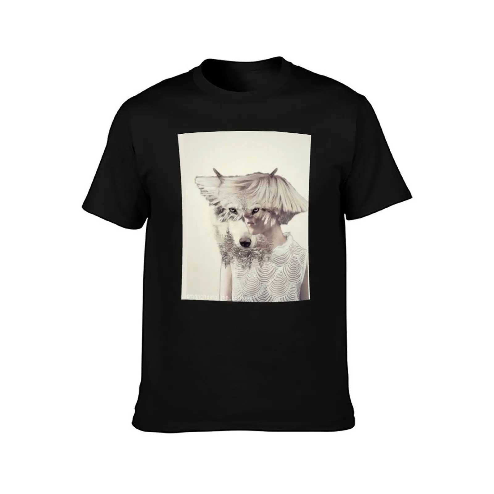 Aurora Wolf Eye T-Shirt Water Resistant Casual T-Shirt