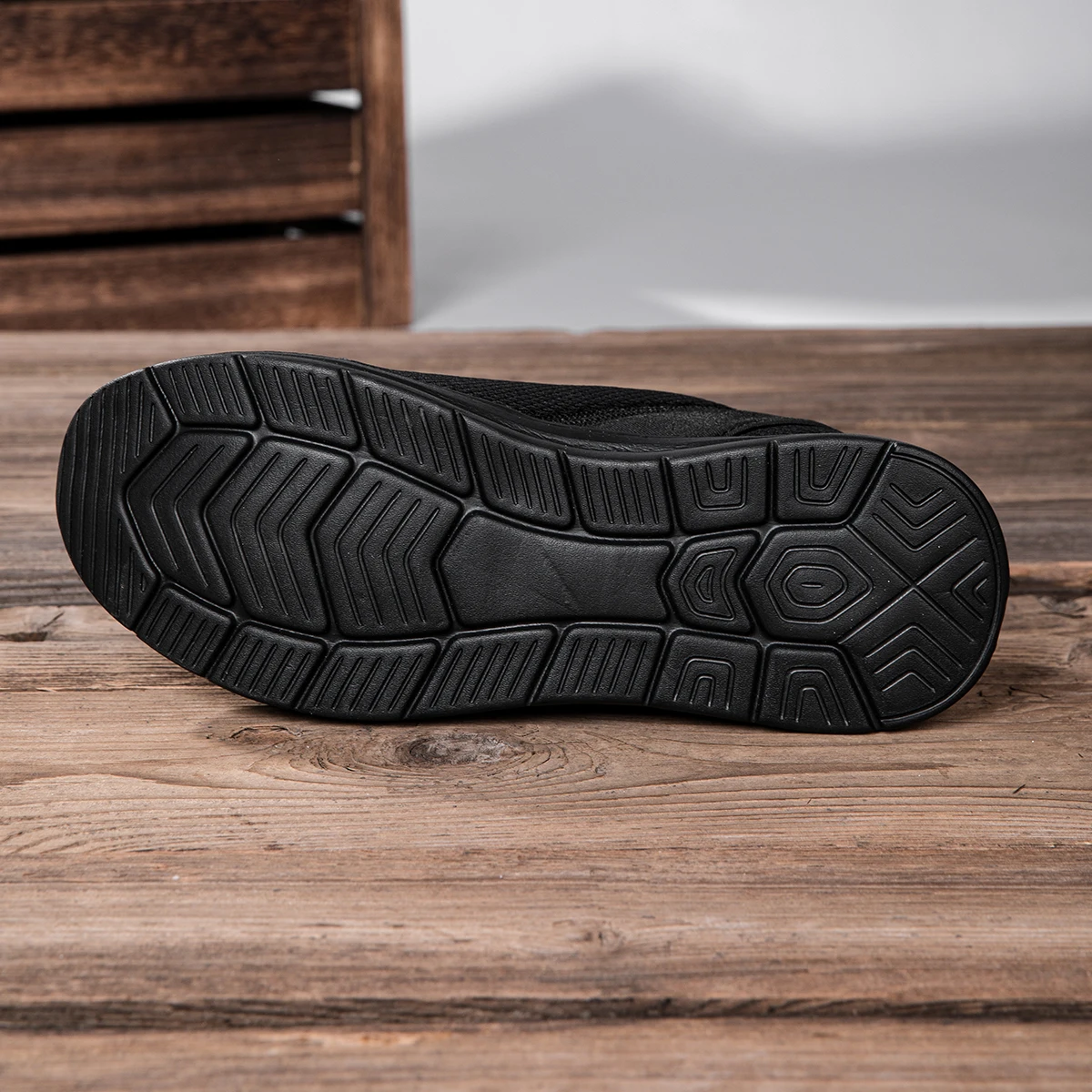 Men's Shoes Soft Soled Summer Breathable Mesh Shoe Non-slip Wear-resistant Casual Low-top Working Outdoor Running Tennis for Men