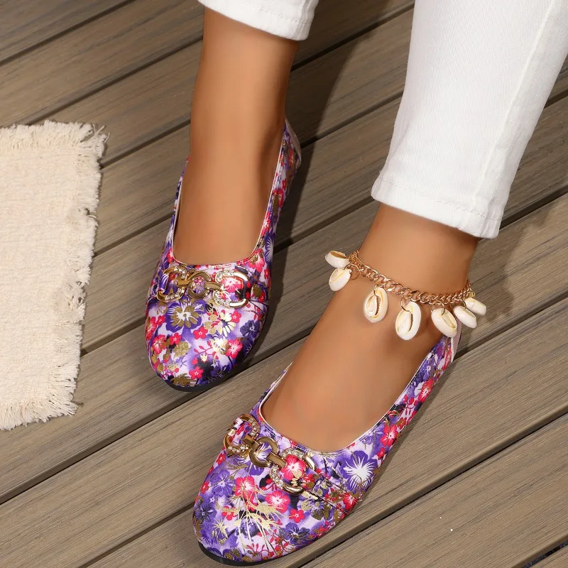 2026 New Printed Soft Soled Casual Women's Flats and Loafers Fashion Metal Decor Shallow Mouth Comfort Women Shoes Сабо Женские