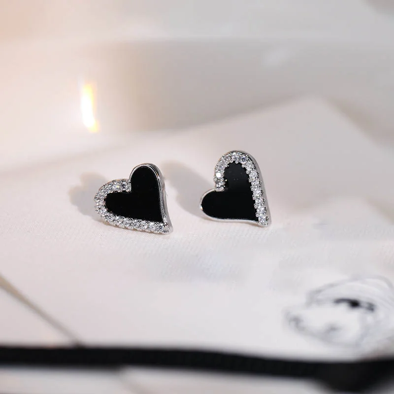 Luxury Shiny Zircon Black Love Heart Stud Earrings for Women Fashion Wedding Party Jewelry 2024 Girls Gifts