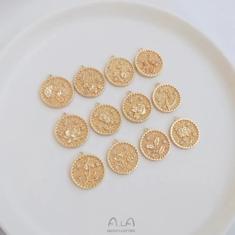 14K Gold Filled Copper December Birthday Flower Round Pendant, Fashion Pendant for DIY Necklace & Sweater Chain