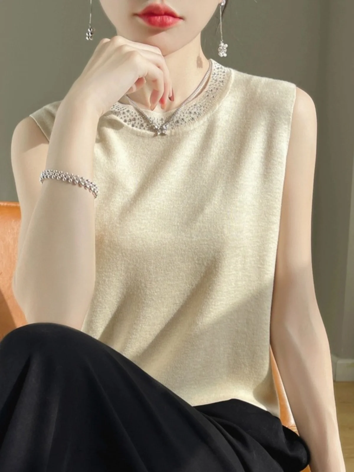 

Легкий вязаный жилет из чистой шерсти Ele, круглый жилет Ne, женский свободный утягивающий весенний новый Faionable Bal...