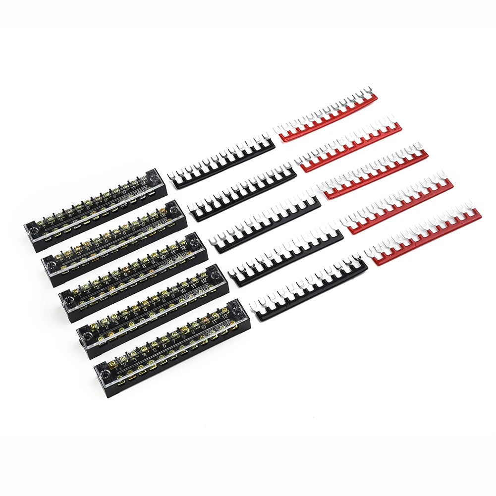 

Надежный комплект клеммных блоков для распределения питания, изолированная и организованная проводка, прозрачная крышка для повышенной безопасности