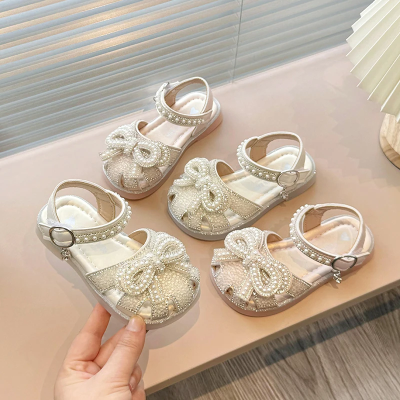 Sandalias con punta de princesa para niña, zapatos de verano con suelas suaves para bebé, tendencia de cristal, DDY5822, 2024