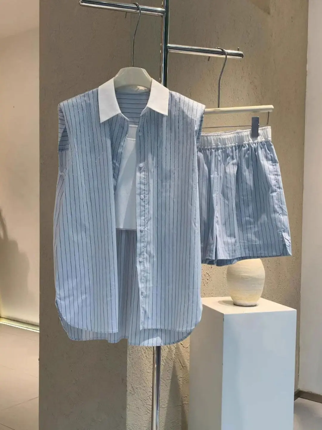 

Plus Size Blue Striped Sleeveless Blouse Shorts Set Women Summer Loose Casual Premium Two Piece Outfit DesignerFemale Clothing