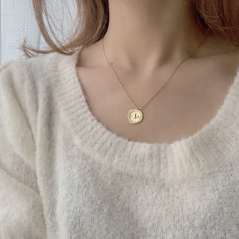 Bird Coin Relief Necklace Female Exquisite Clavicle Chain Female Silver Jewelry Chic Minority Design
