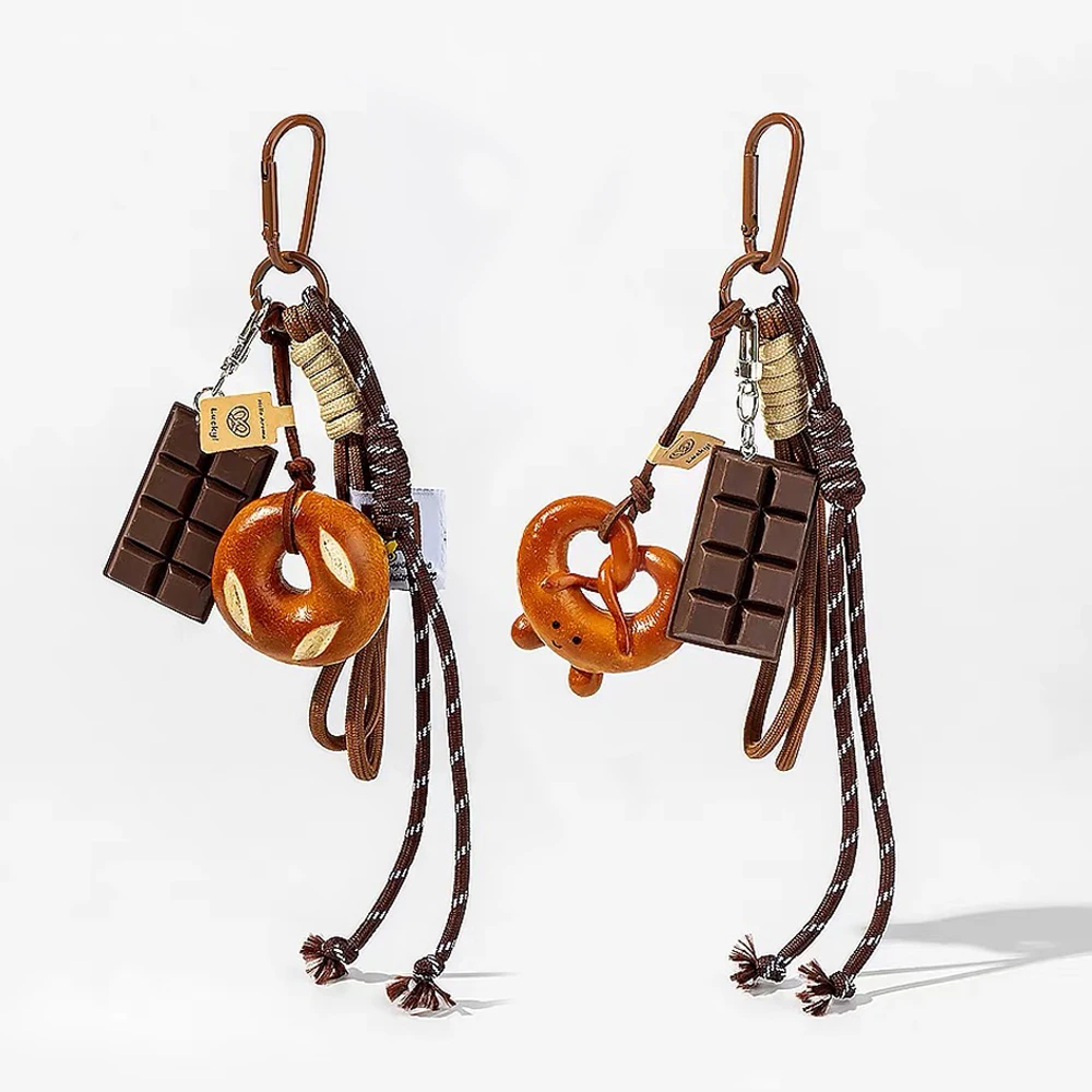 Llavero de resina con forma de croissant, pretzel y chocolate, con borla de cuerda trenzada, adorno colgante para bolso de mujer, regalo lindo
