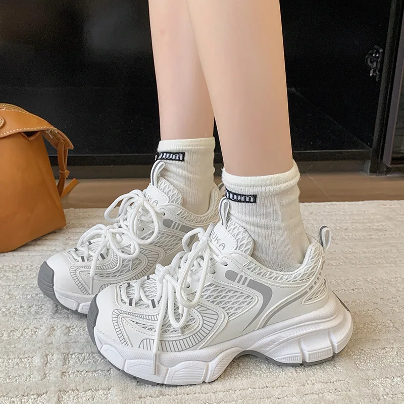 

Women's New Sports Shoes for Summer Women's Outdoor Versatile Thick Sole White Shoes Comfortable Height-enhancing Casual Shoes