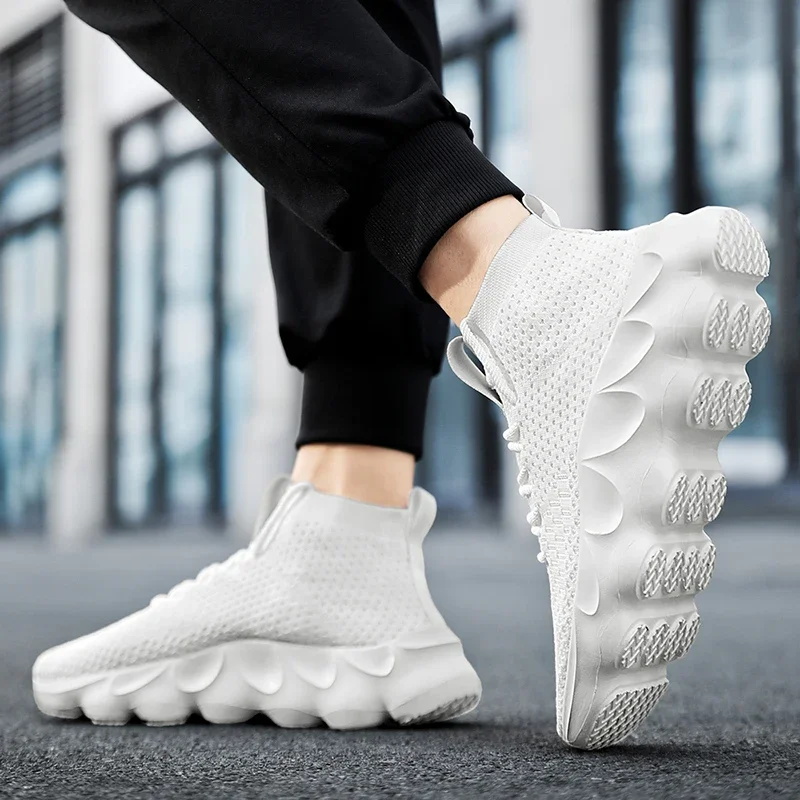 

Trainers Breathable Soft Sole Sports Casual Shoes Fashion Lace-up Thick-soled White Shoes Tenis Masculino Mens White Sneakers