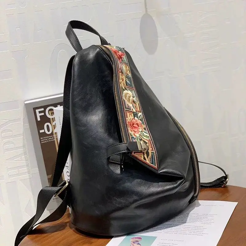 Chinese tradition Chic leisure travel embroidery leather backpack flower ethnic bag schoolbag travelling bag Hiking bag