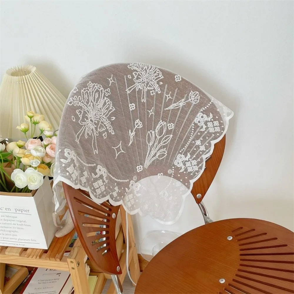 Elegant Embroidered Tablecloth Tulip Bouquet Solid Color Lace Table Runner 3D Bow Square Table Cover Home Decoration