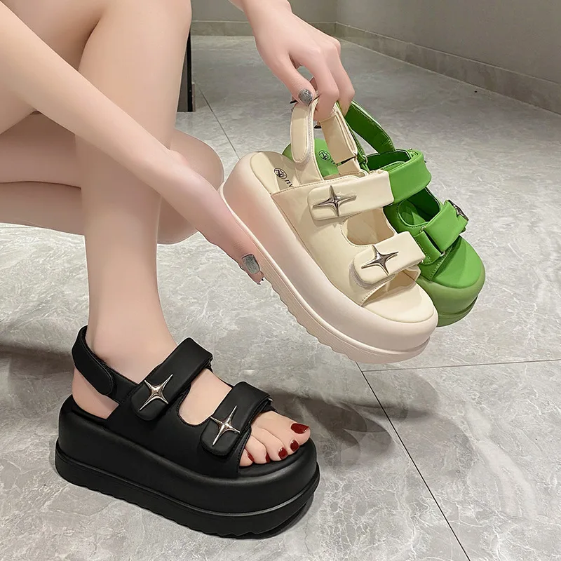 Slippers for Women 2023 Summer New Fashion New Designer Platform Slippers Female Solid Color Fashion Casual Flip Flops Women