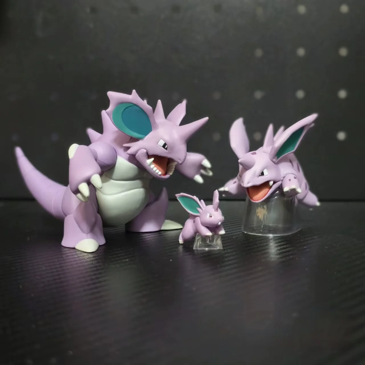 حقيقي 1/20 مقياس العالم Articuno Moltres Zapdos Nidoking Milotic Garchomp Torterra Gengar لطيف عمل نموذج لجسم اللعب