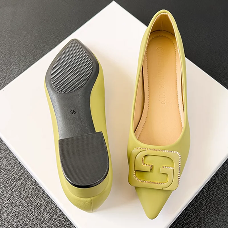Womens Soft Leather Luxury Designer Low Heels 3cm Pumps Pointy Toe OL Spony Comfortable Shoes For Narrow Feet 33-45 27cm Yellow