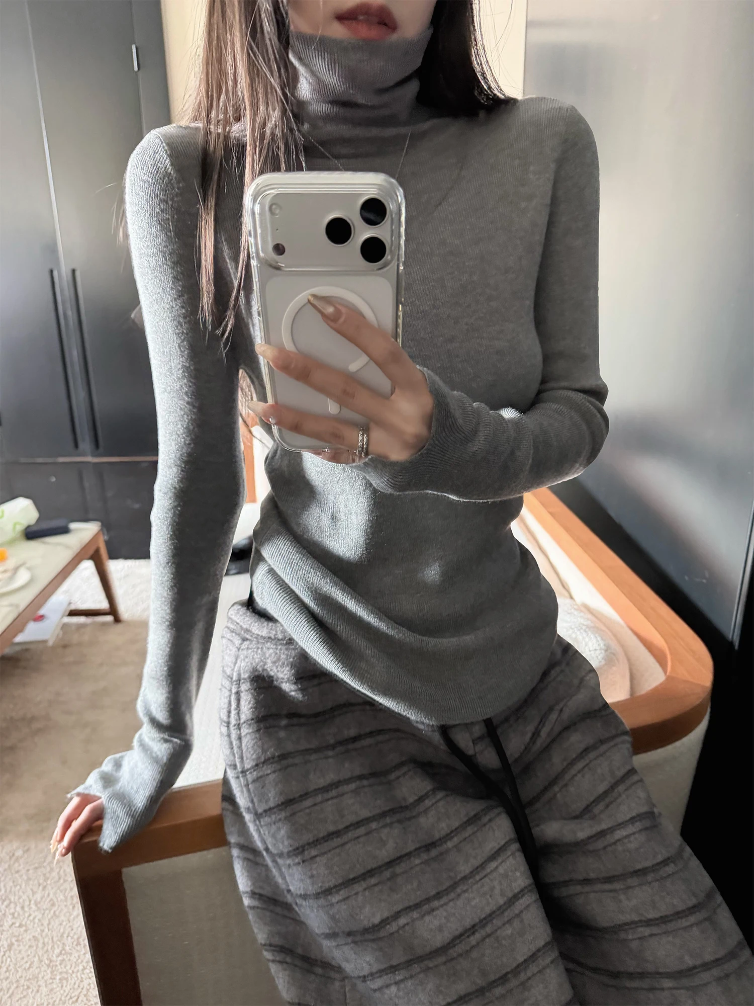 

Женская вязаная водолазка Superniniyy с высоким воротом, облегающая, с тонкой вышивкой, повседневная, с длинным рукавом, однотонная, из чистого трикотажа.