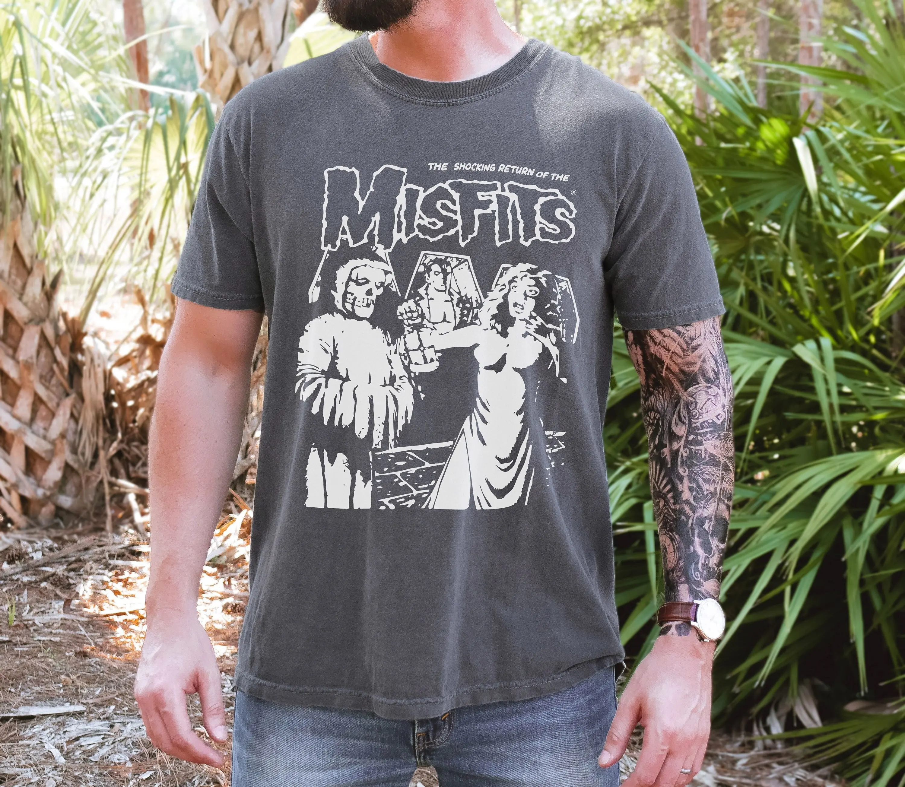 

Misfits Rock Band T Shirt on Vintage Black Comfort Colors 1717